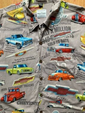 David Carey Vintage Chevrolet Trucks Hawaiian Style Mens 2XL Button Down Shirt